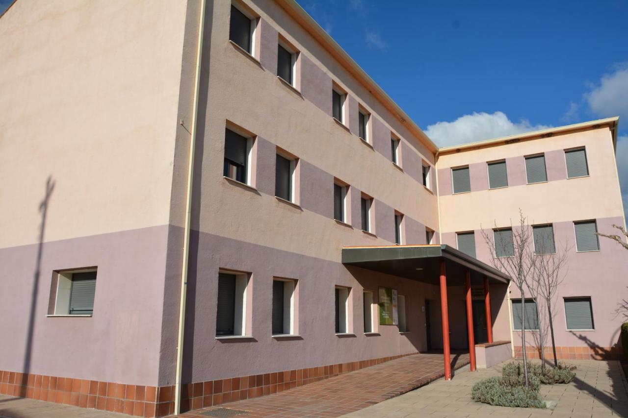 Albergue Villa Нава-де-ла-Асунсьон Экстерьер фото